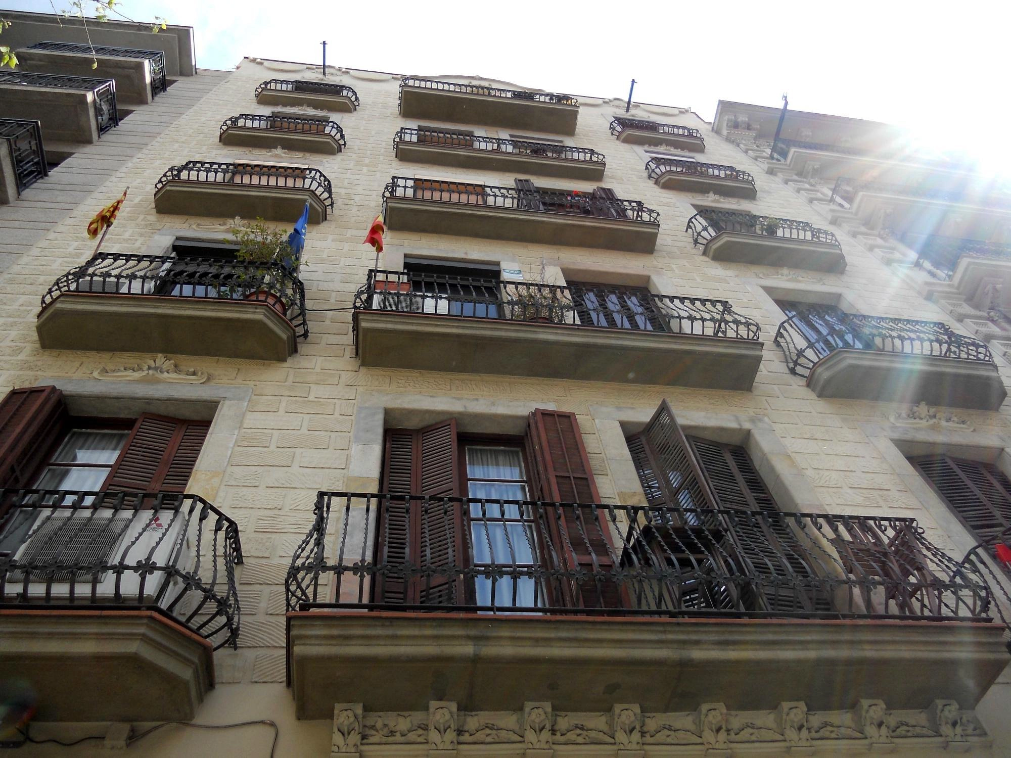 Fachada modernista del edificio del Eixample